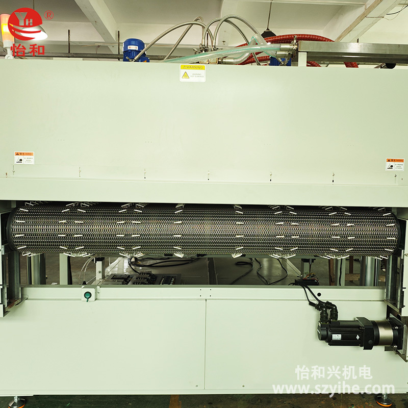 自动化隧道炉-正面 自动化隧道炉-正面